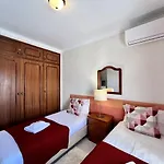 Garden View 1 With Pool By Homing Apartment Vilamoura