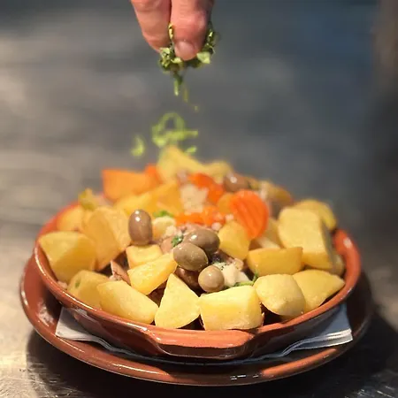 아파트 Garden View 1 With Pool By Homing 빌라모라