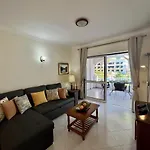 Garden View 1 With Pool By Homing Виламура